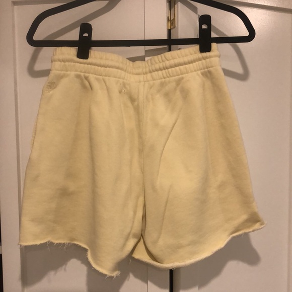 Aritzia sweat shorts - Picture 2 of 2